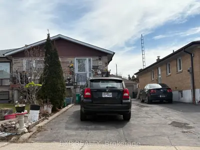 Semi-Detached in Toronto