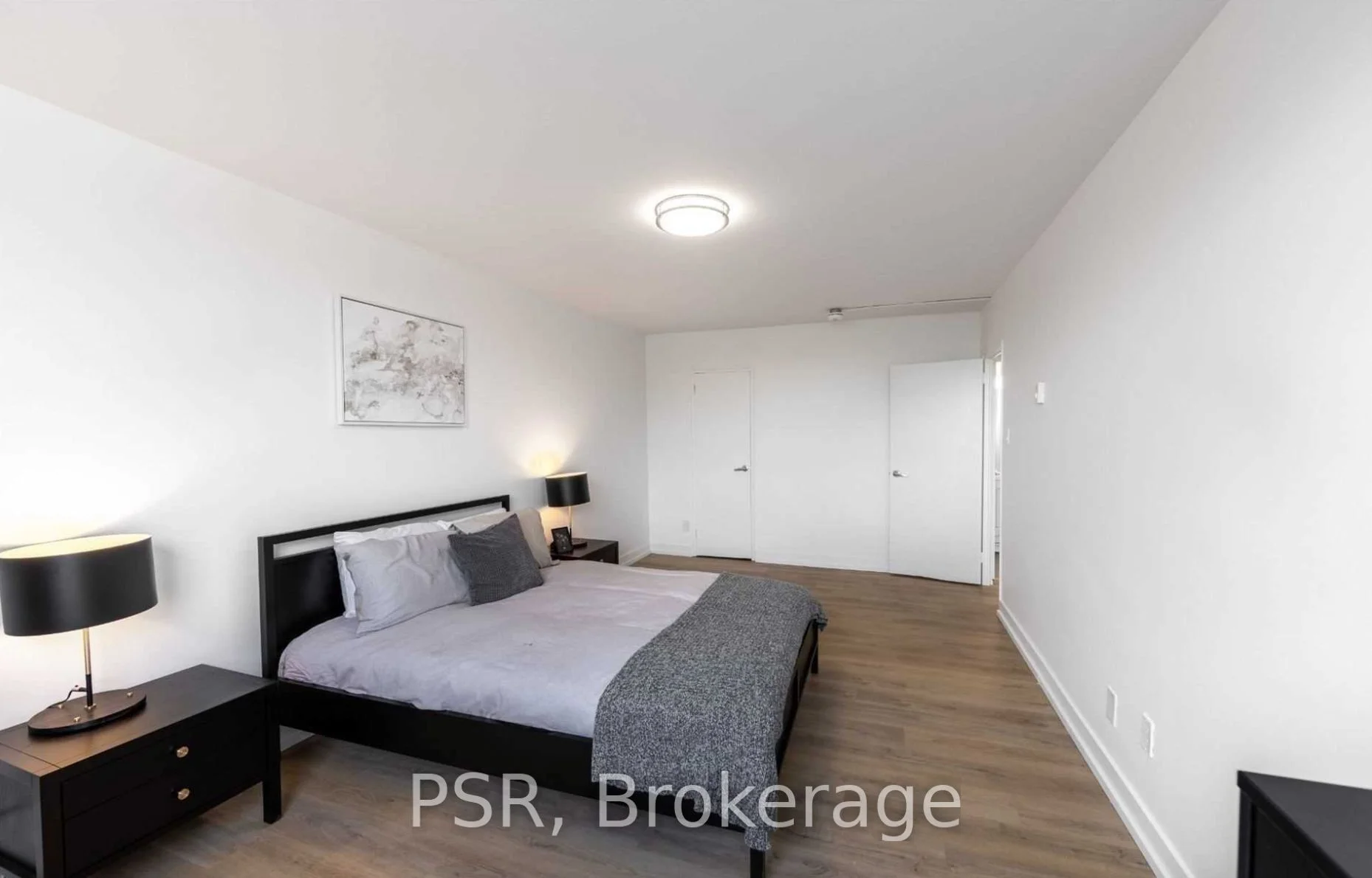240 Markland Drive 206, Toronto W08, ON M9C 1R3