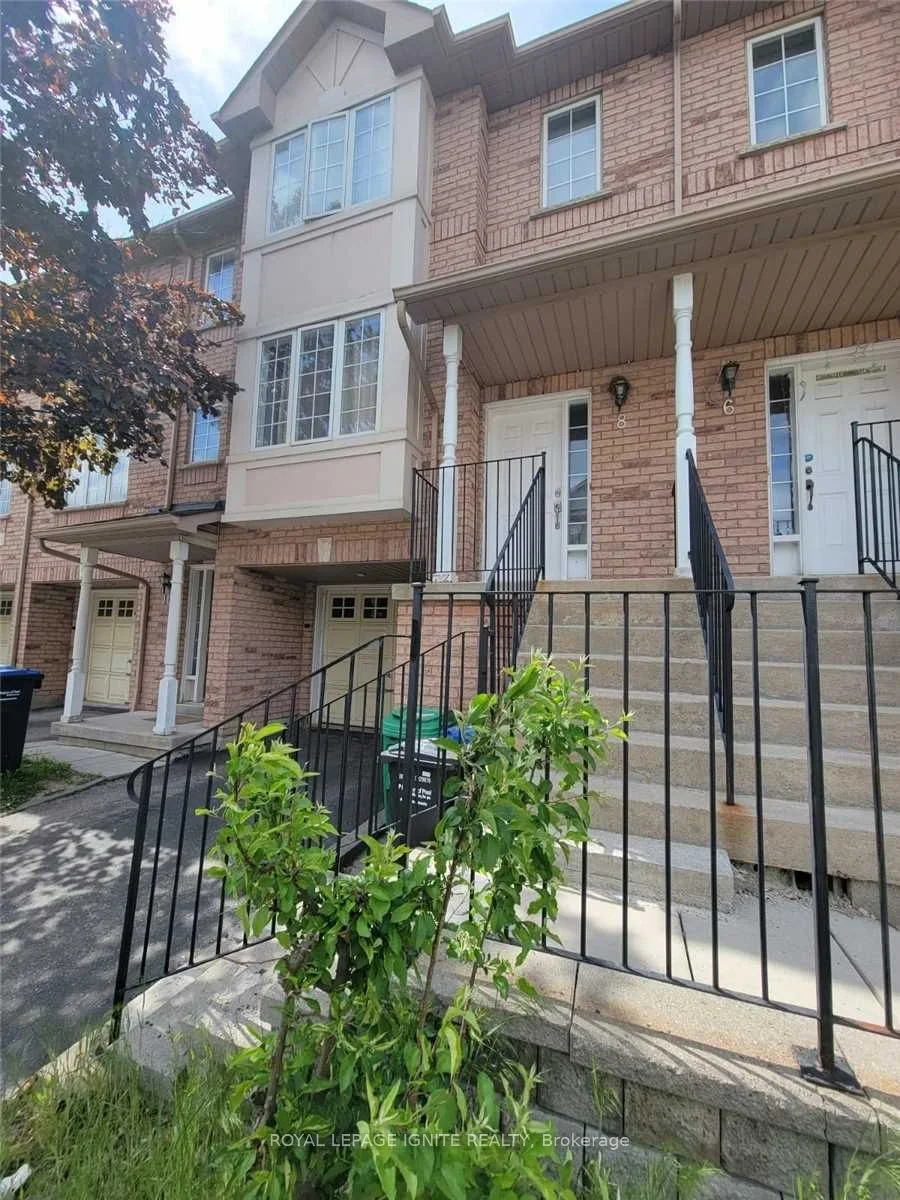 80 Acron Place 8, Mississauga, On L4z 4c9