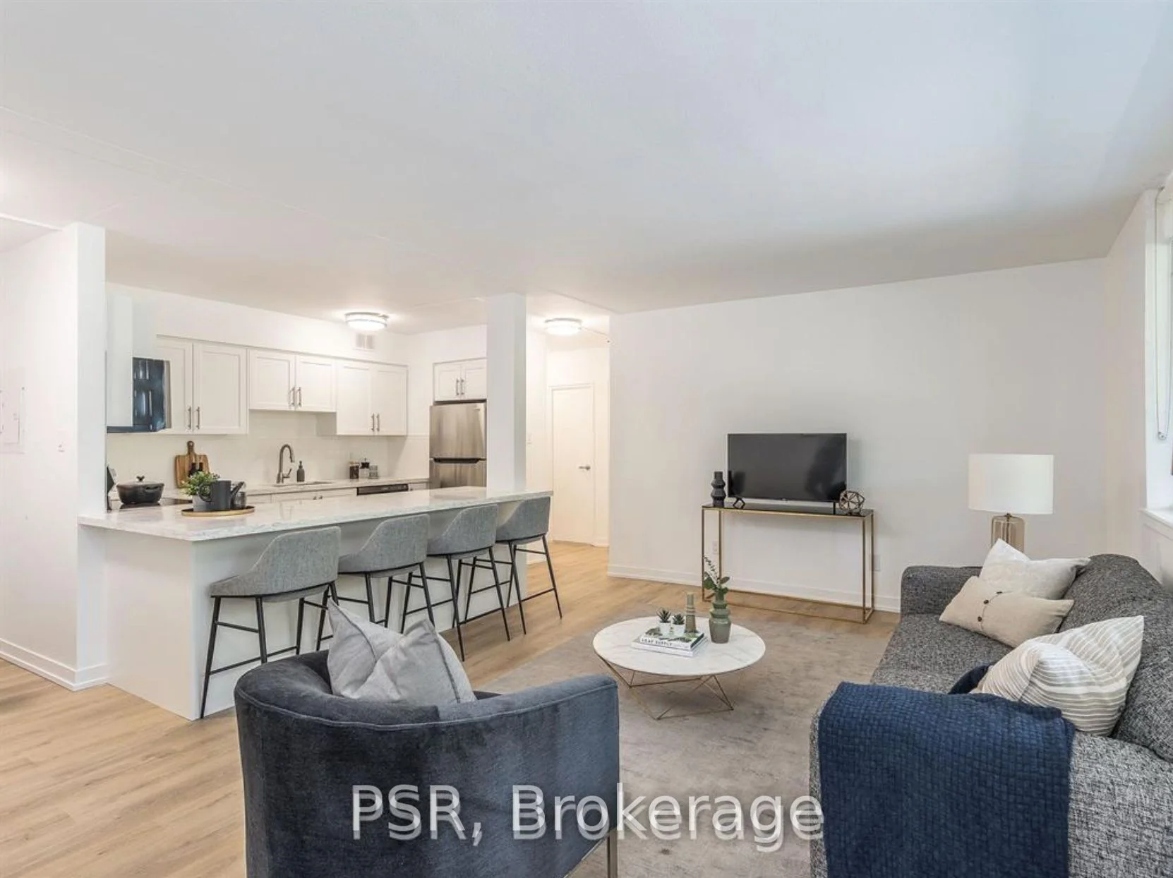 Condo Apartment in Toronto