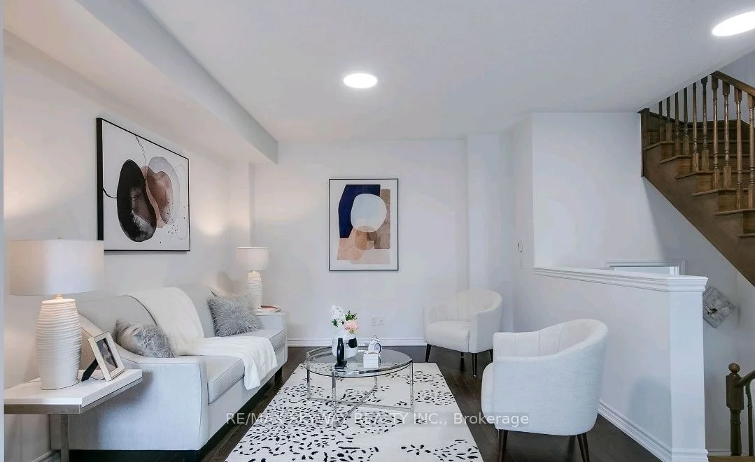 3041 Silvertip Common Drive, Oakville, ON L6H 0R9
