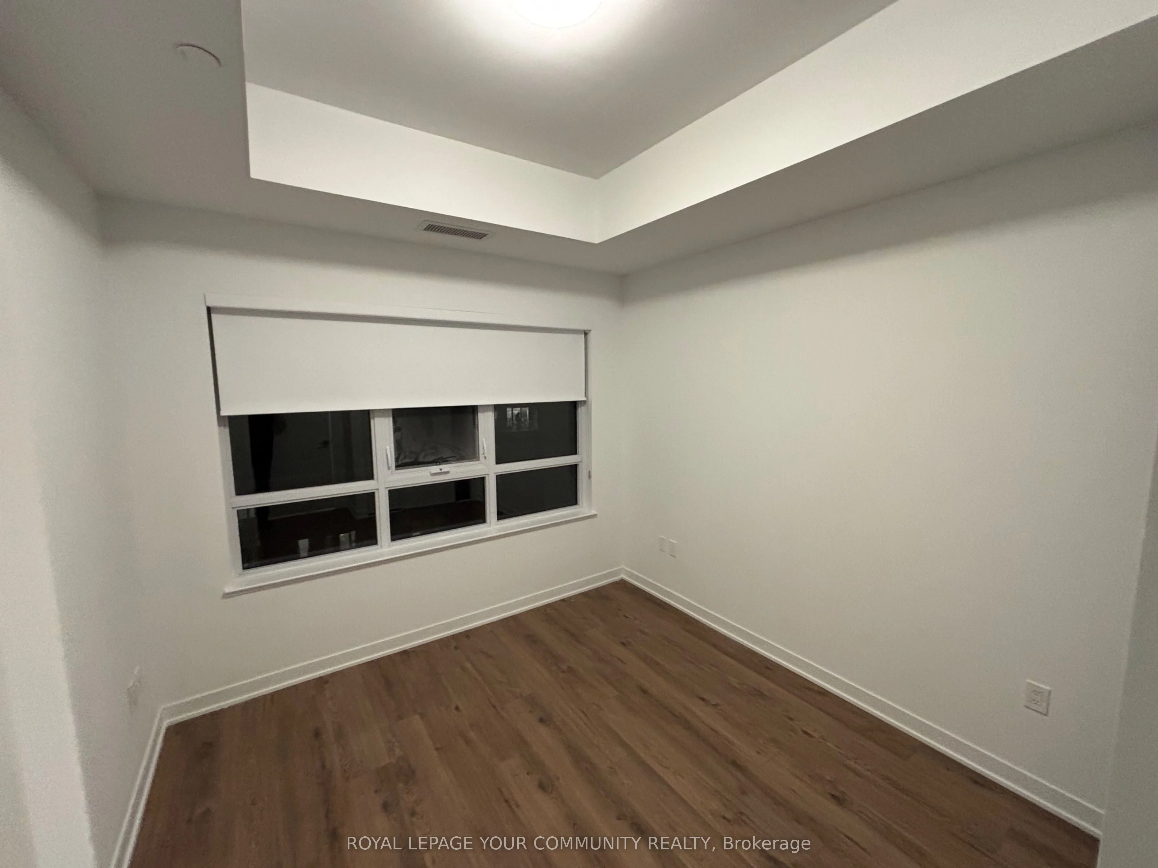 395 Dundas Street W 722, Oakville, ON L6M 5R8