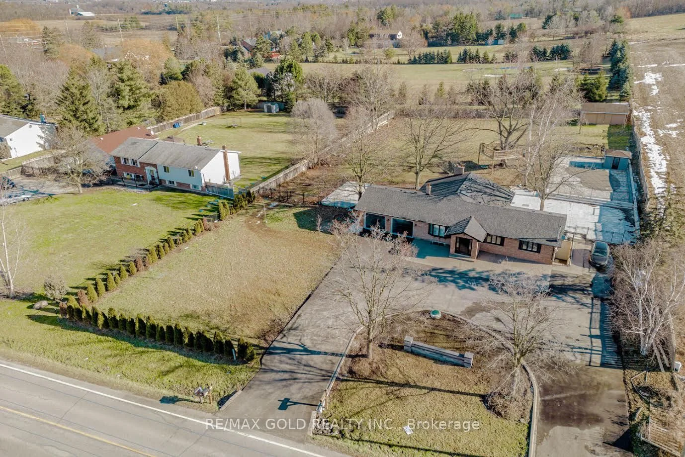 11820 5 Side Road, Halton Hills, On L7g 4s6
