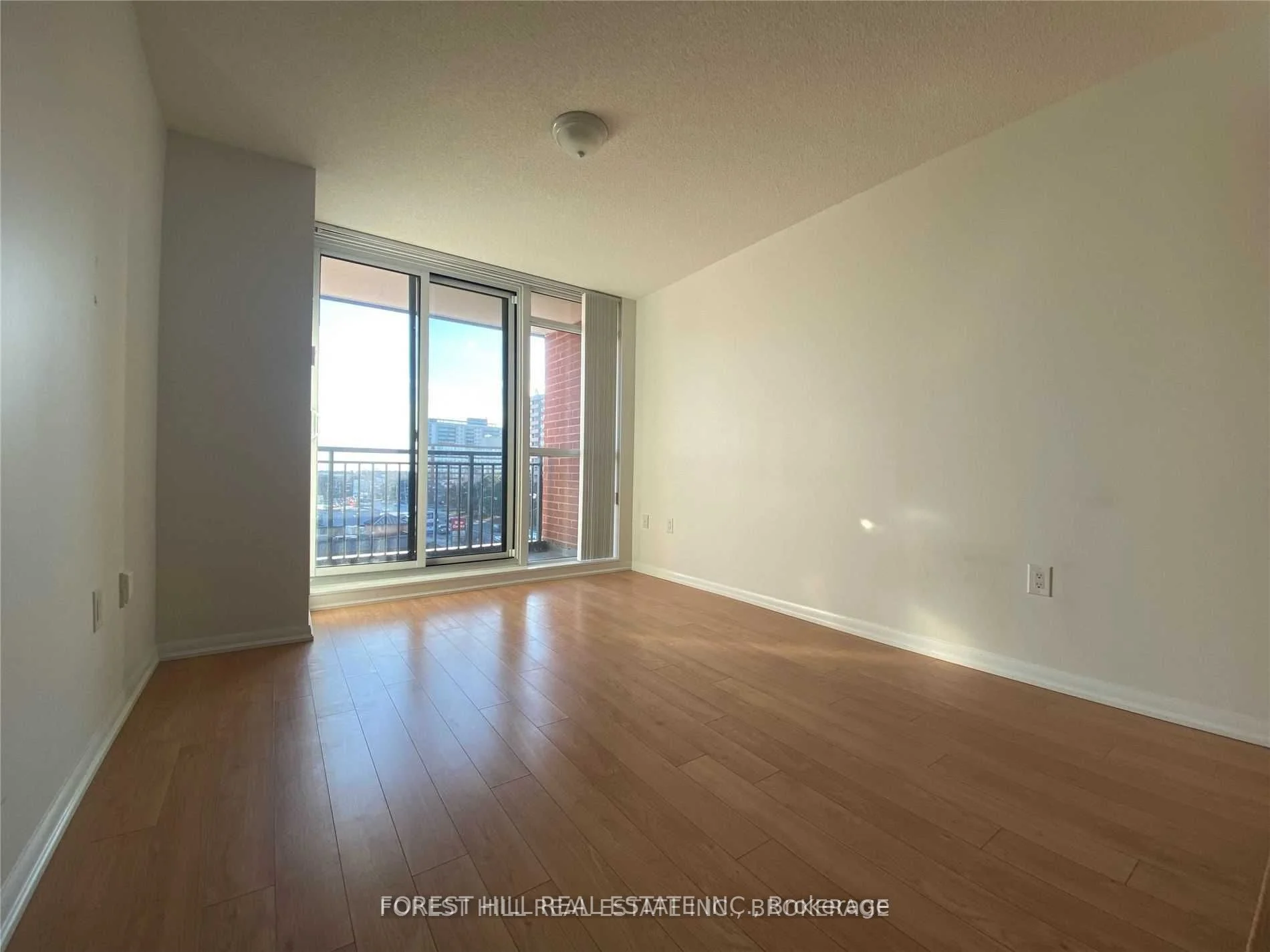 830 Lawrence Avenue 443, Toronto W04, ON M6A 1C3