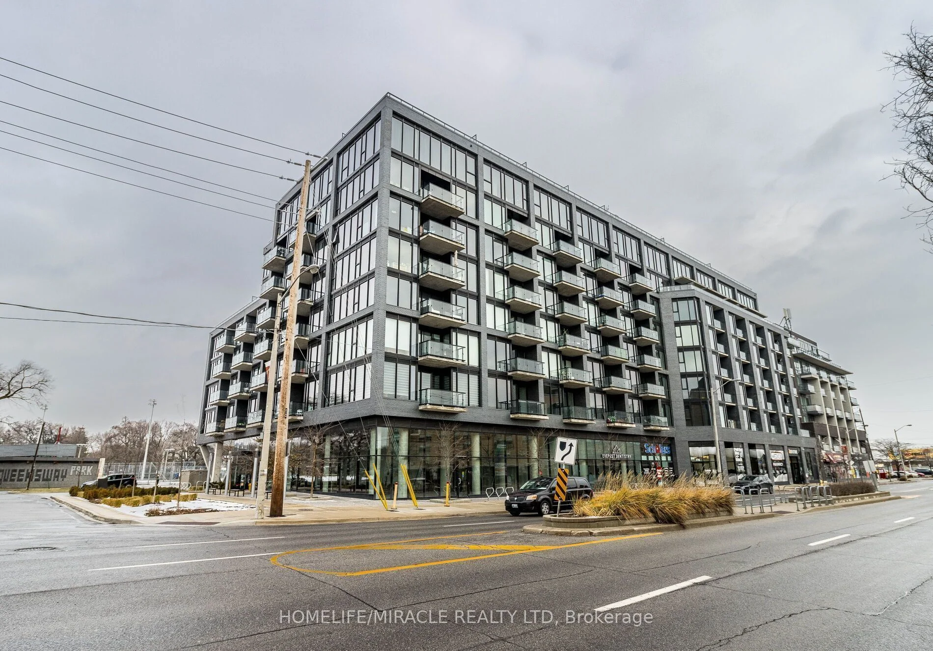 Condo Apartment in Toronto