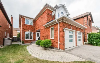1117 Dream Crest Road, Mississauga, On L5v 1n6
