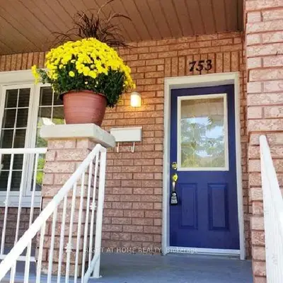 Detached in Toronto