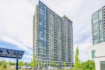 Condo Apartment in Mississauga