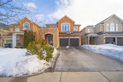 Detached in Brampton