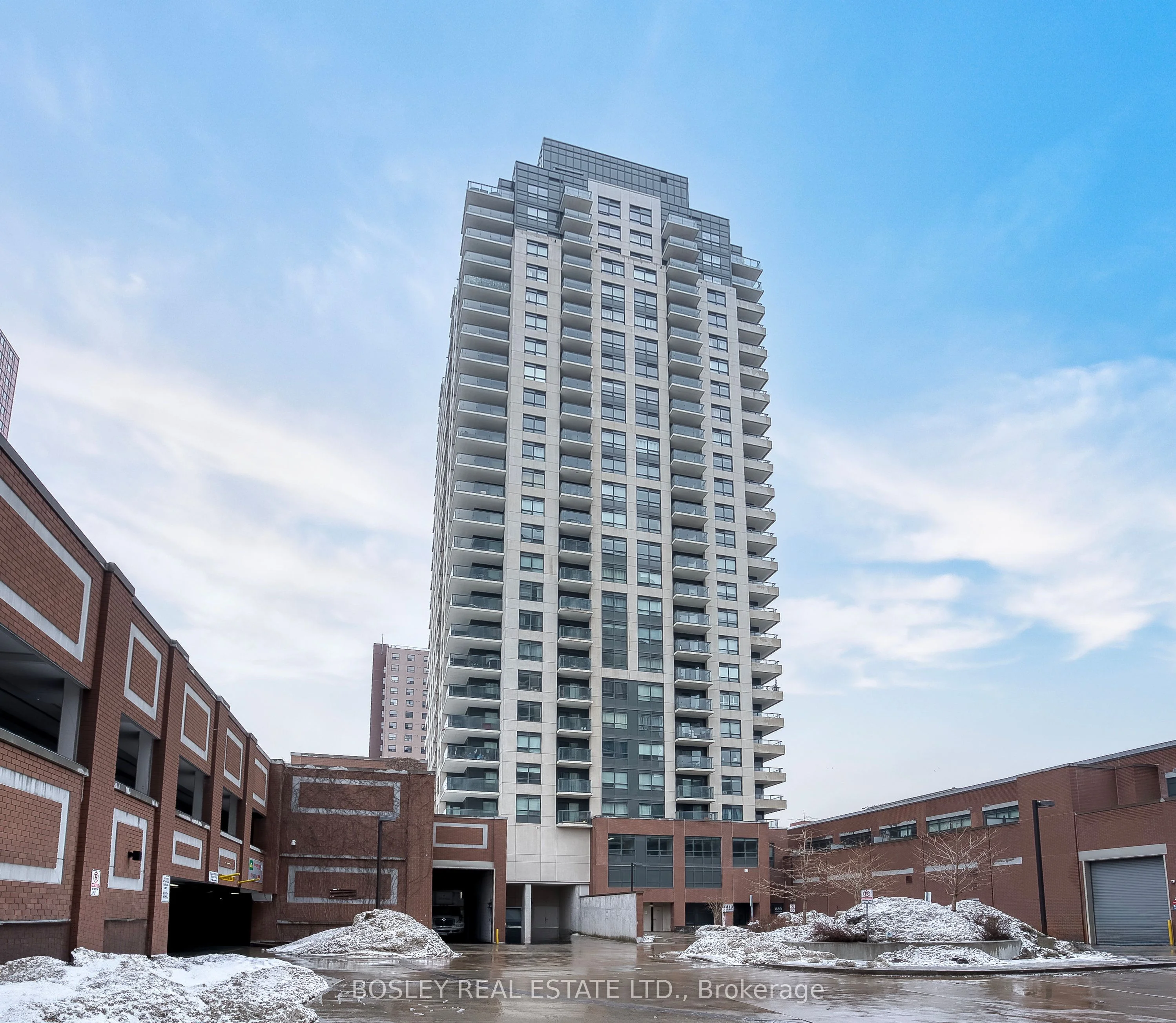 Condo Apartment in Toronto