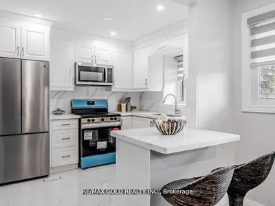 2605 Woodchester Drive 60, Mississauga, On L5k 2e3