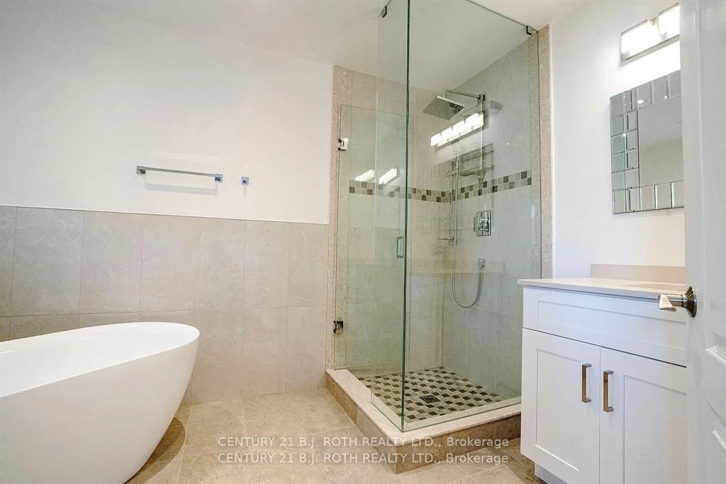 470 Faith Drive 89, Mississauga, ON L5R 4E9