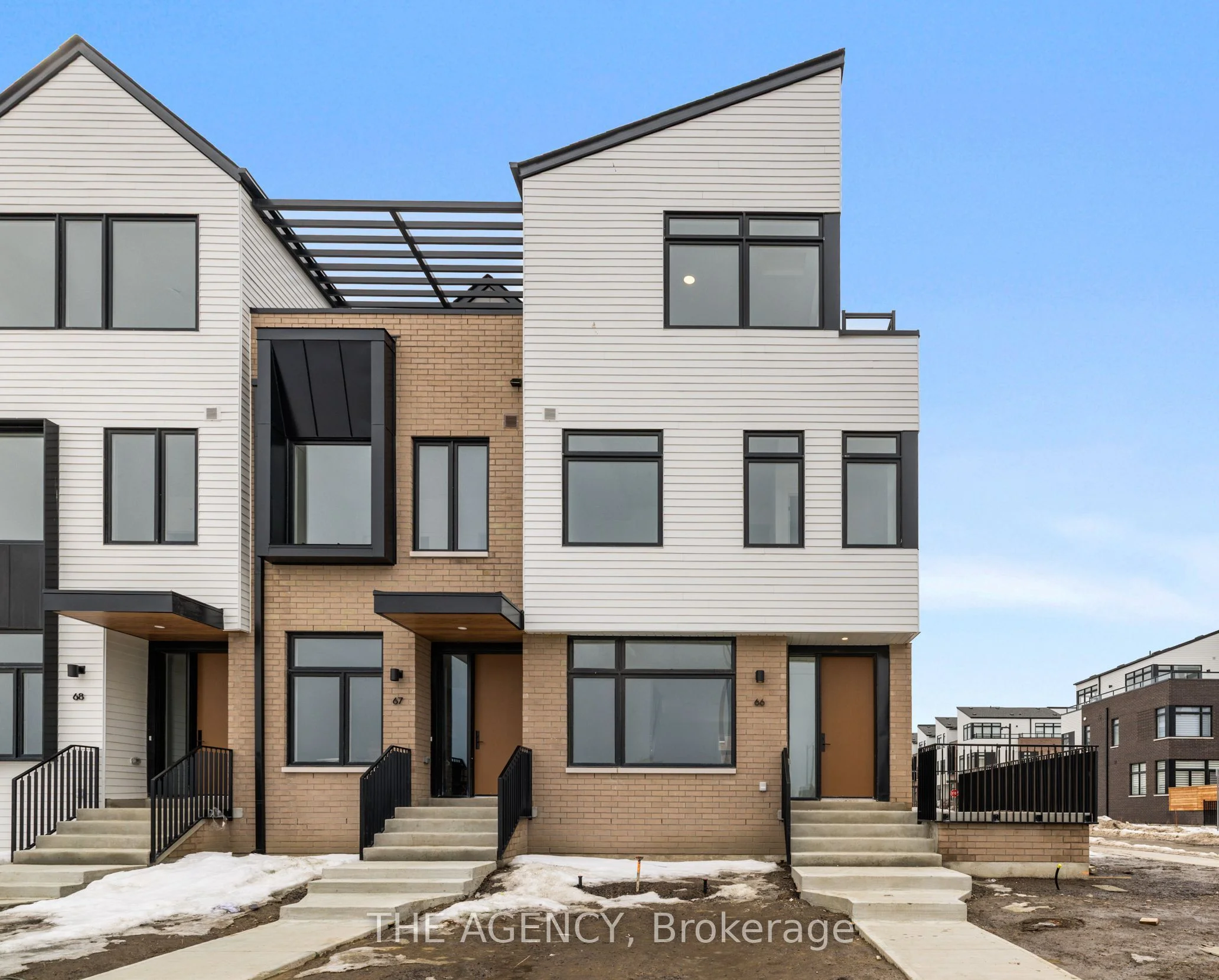 Condo Townhouse in Mississauga