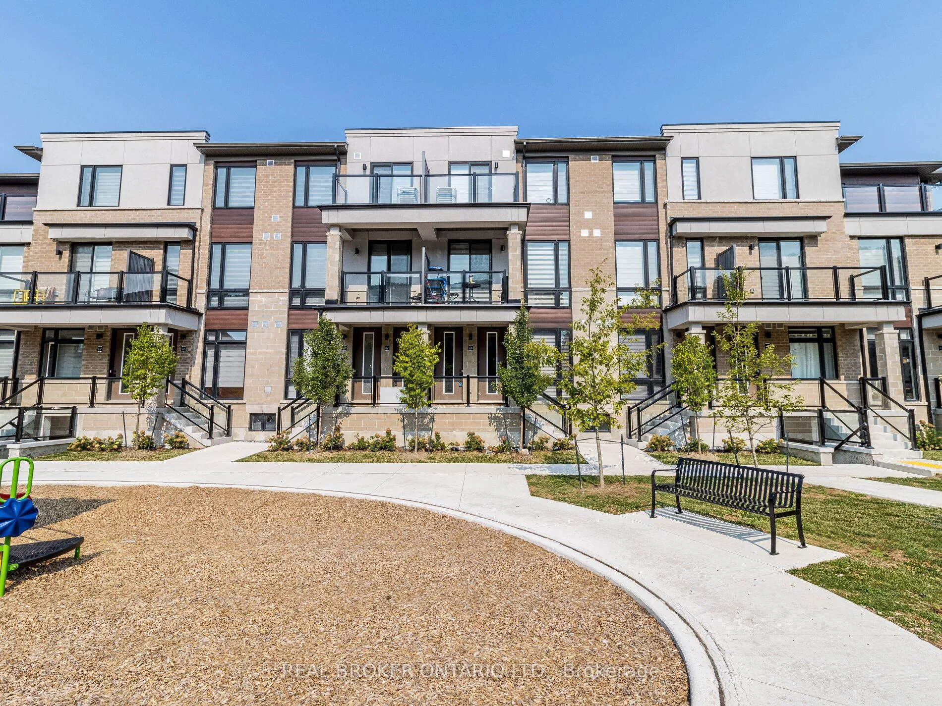 Condo Townhouse in Brampton
