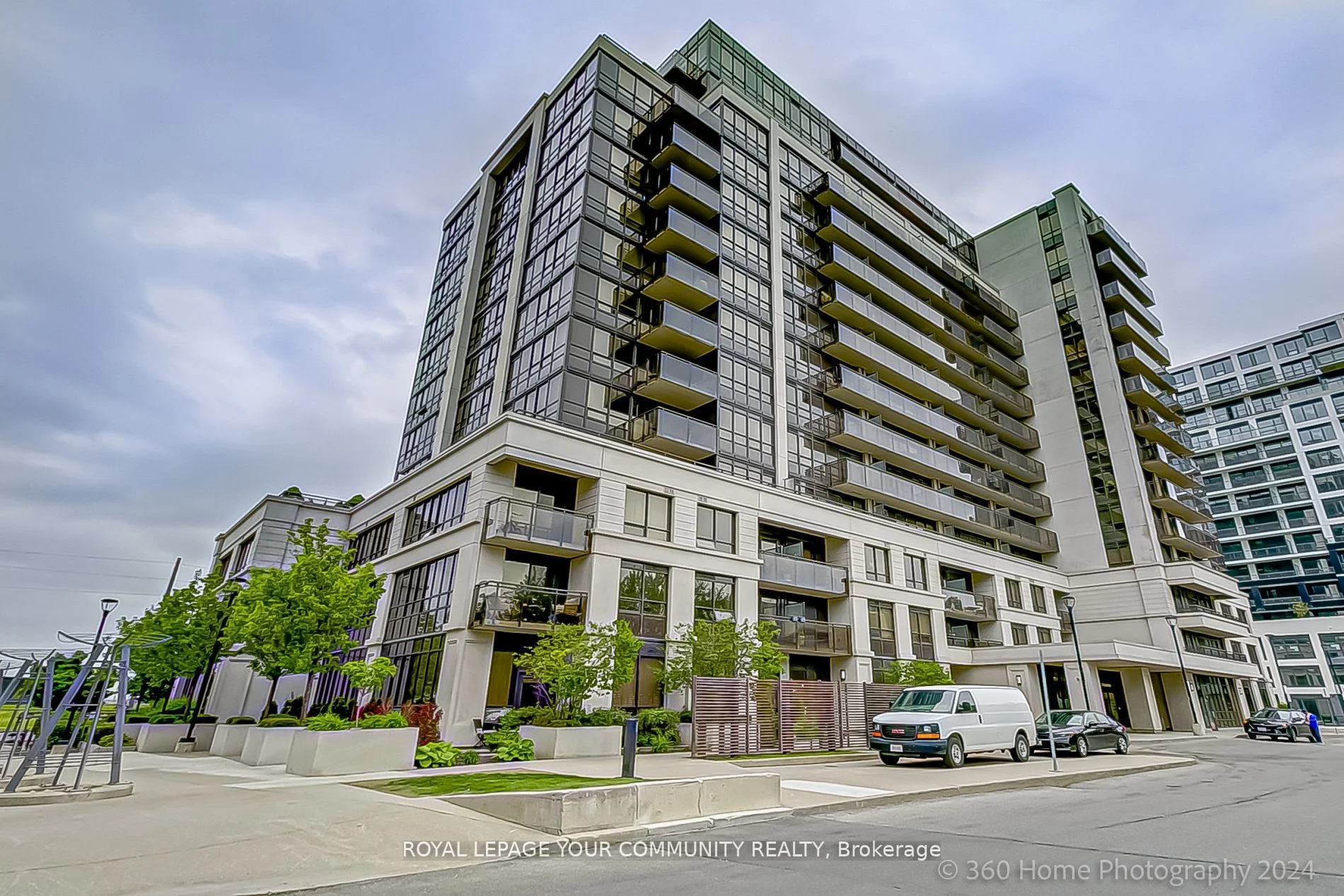 Condo Apartment in Toronto