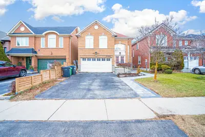 Detached in Mississauga