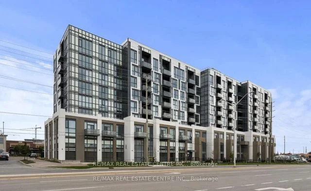 Condo Apartment in Oakville