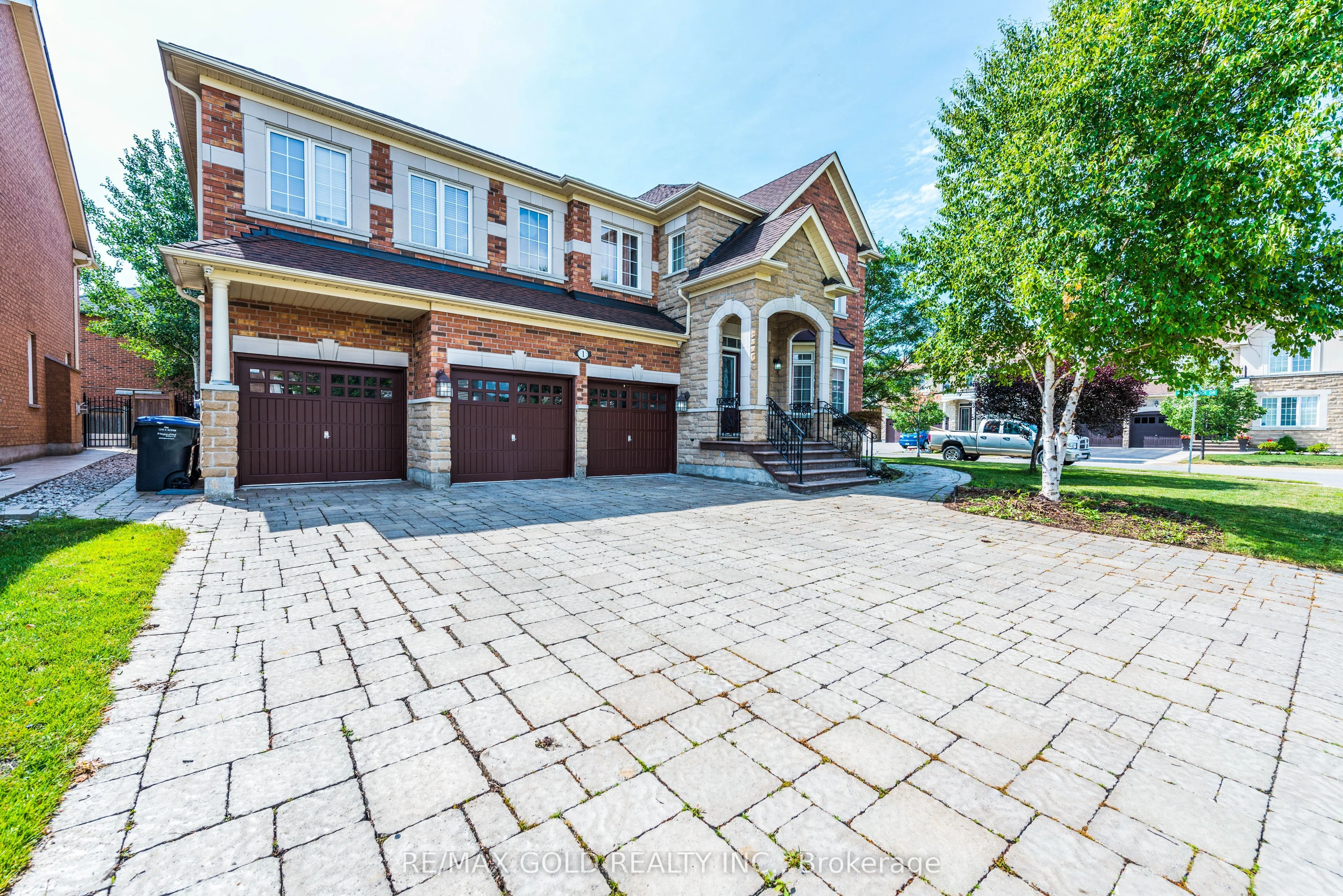 Detached in Brampton
