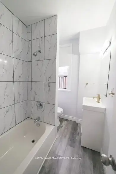 1309 Dupont Street 2, Toronto W02, On M6h 2a5