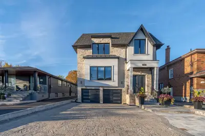 Detached in Toronto