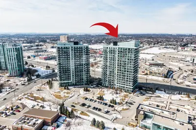 Condo Apartment in Mississauga