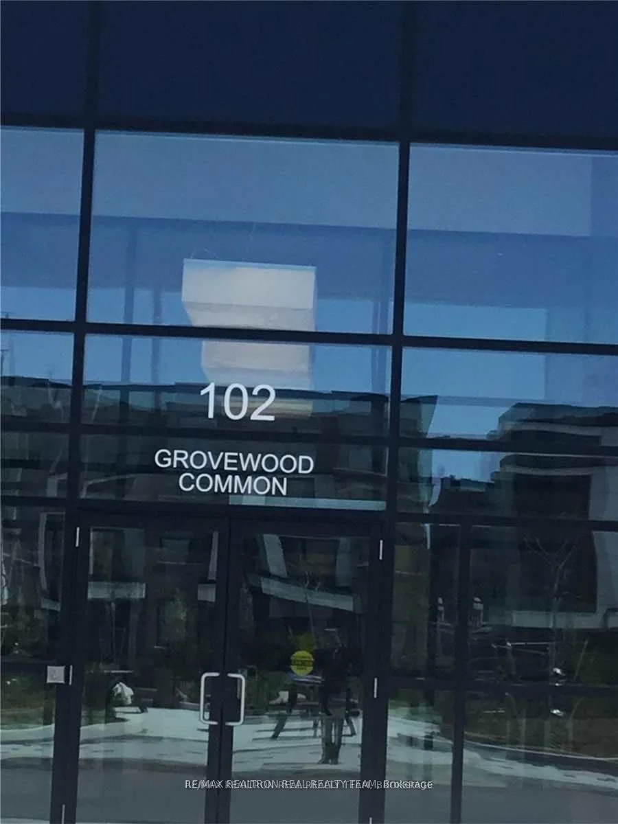 Condo Apartment in Oakville