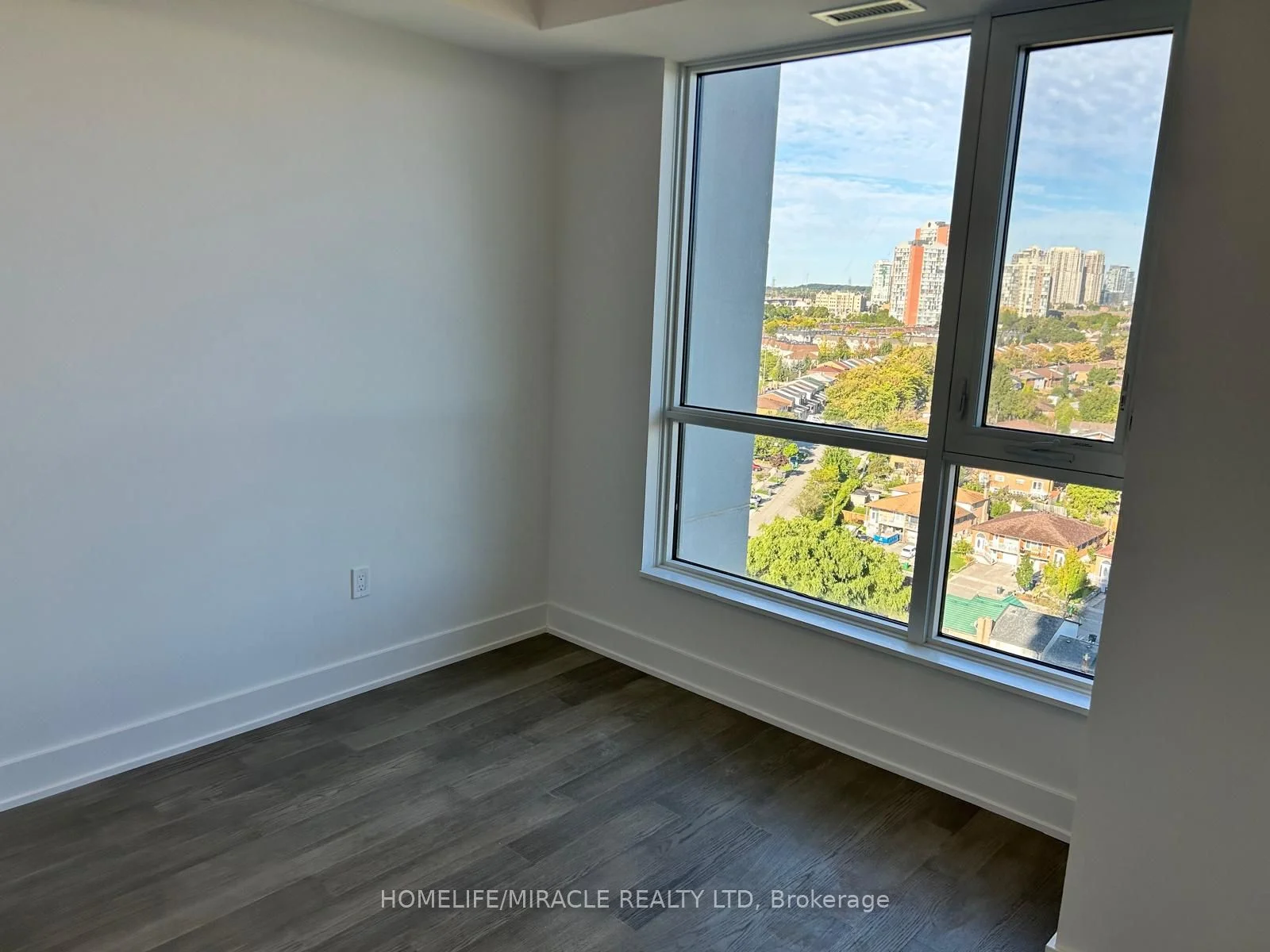 Condo Apartment in Mississauga