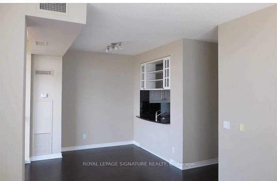 2365 Central Park Drive 1011, Oakville, ON L6H 0C7
