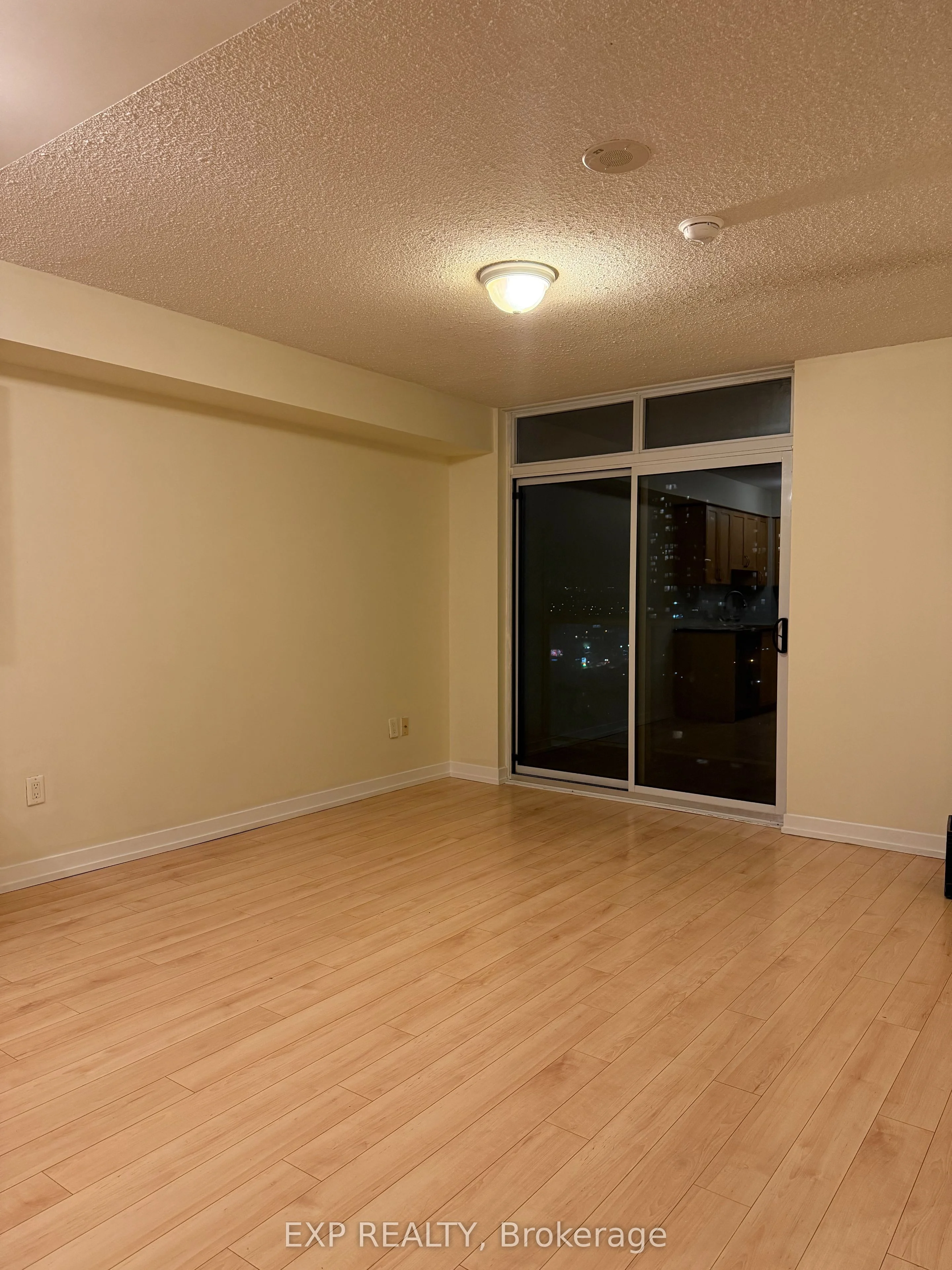 812 Lansdowne Avenue 1204, Toronto W02, ON M6H 4K6