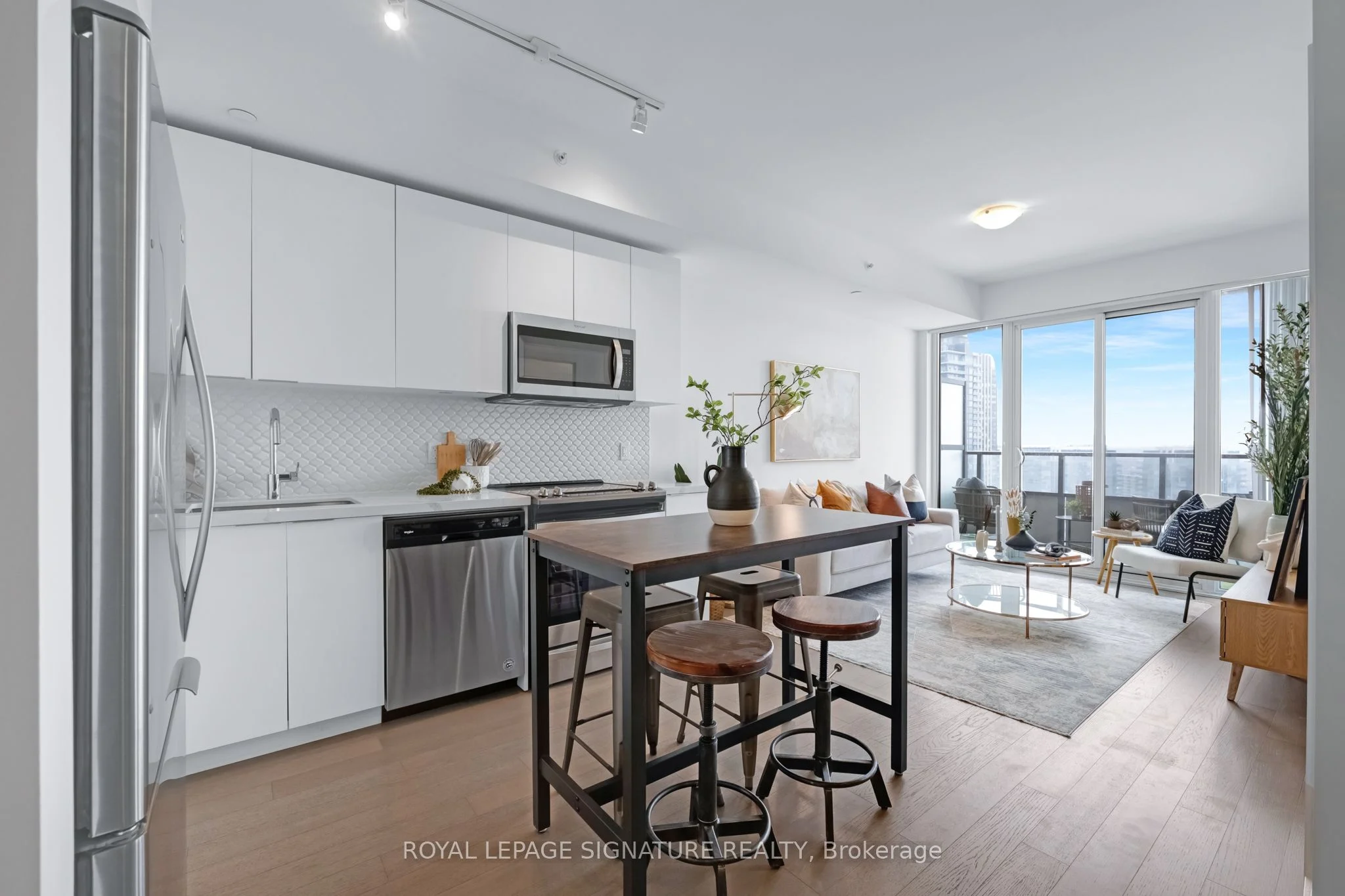 Condo Apartment in Toronto