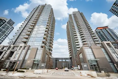 5033 Four Springs Avenue 1319, Mississauga, On L5r 0g6