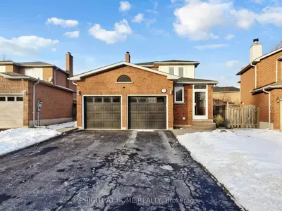 2353 Mowat Avenue, Oakville, On L6h 5x3