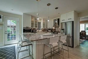 1840 Pine Siskin Court, Mississauga, On L5l 2y3