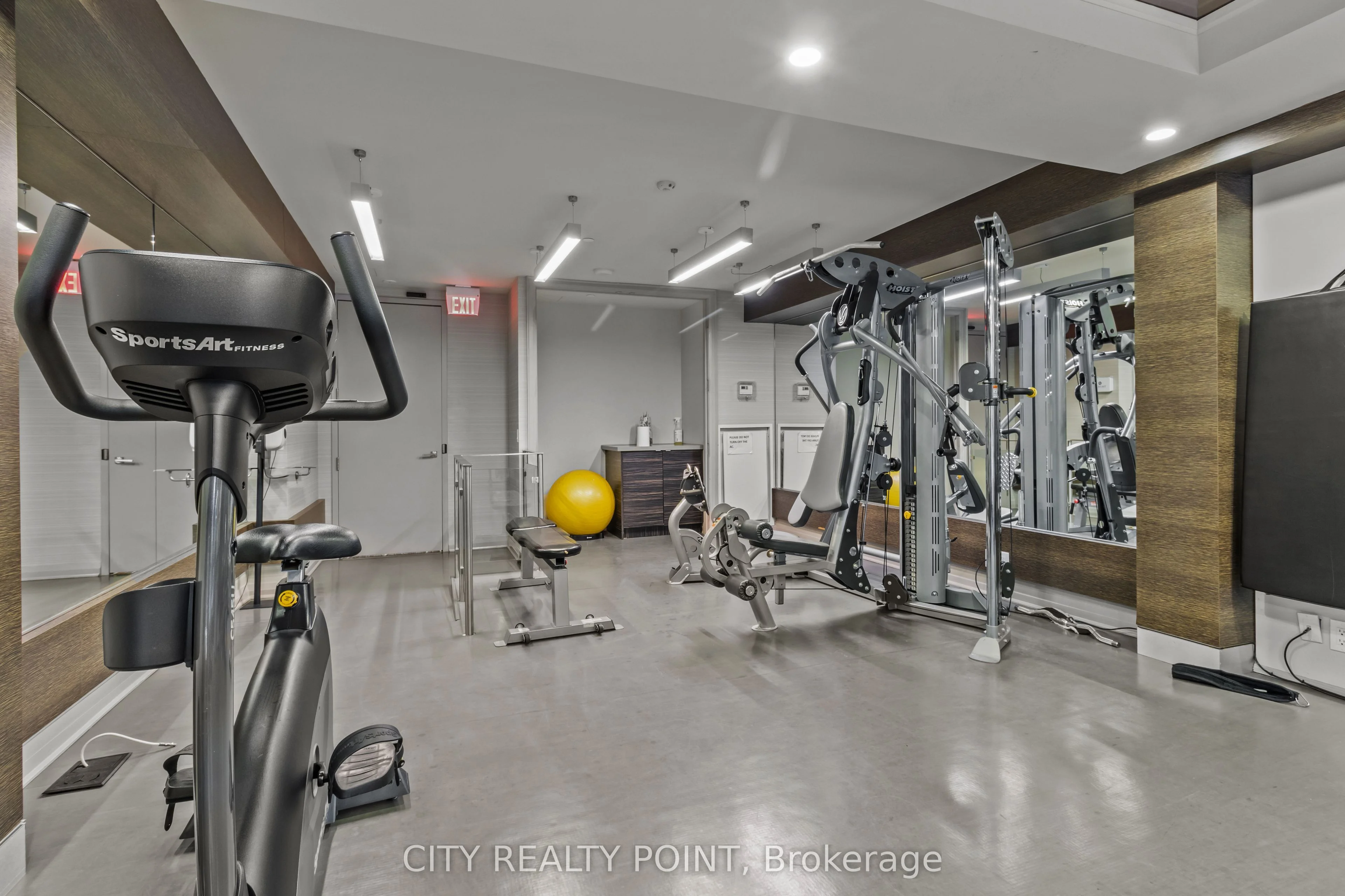 60 Annie Craig Drive B209, Toronto W06, ON M8V 0C5