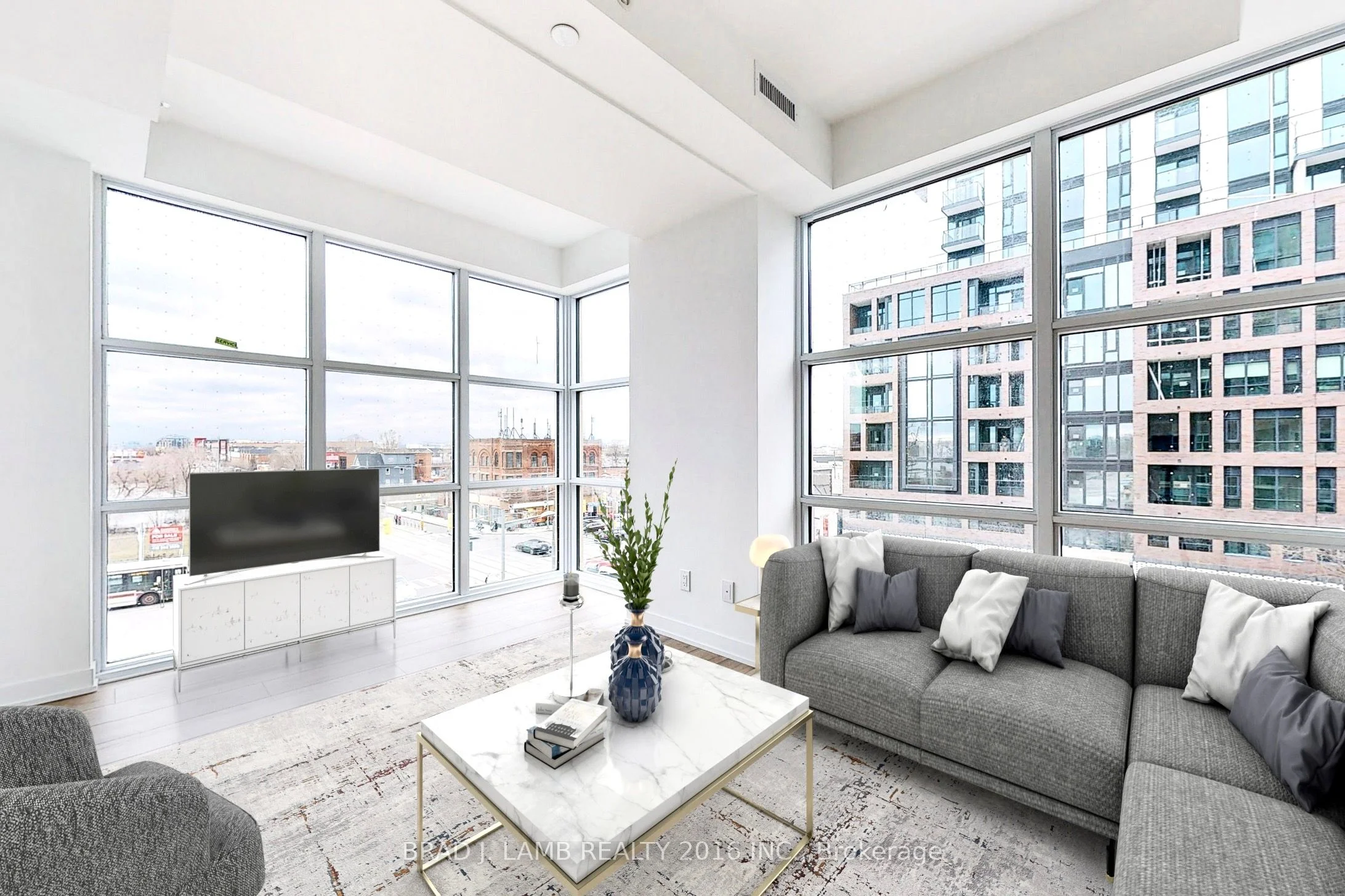 Condo Apartment in Toronto