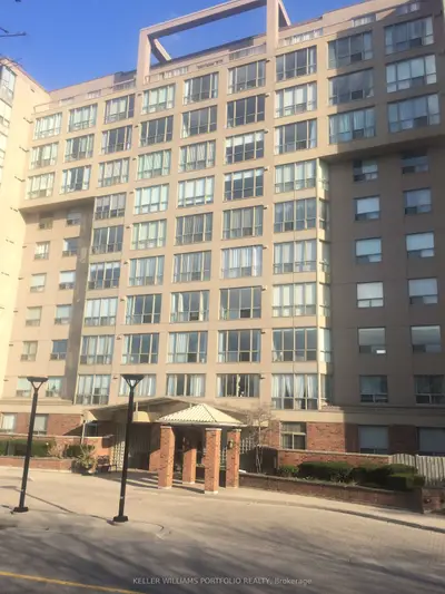 1110 Walden Circle 711, Mississauga, On L5j 4r3
