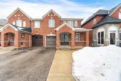 Semi-Detached in Brampton