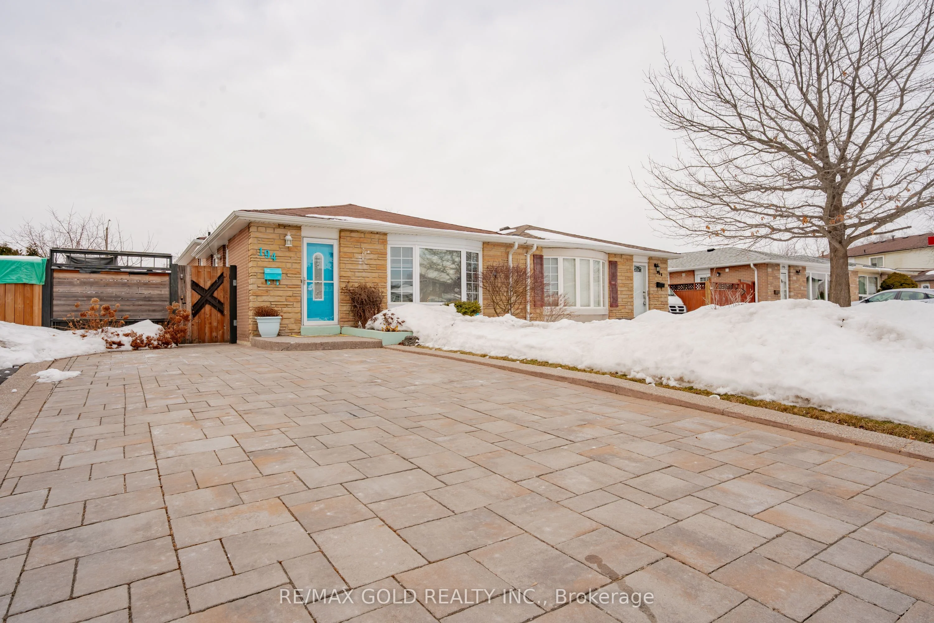 Semi-Detached in Brampton