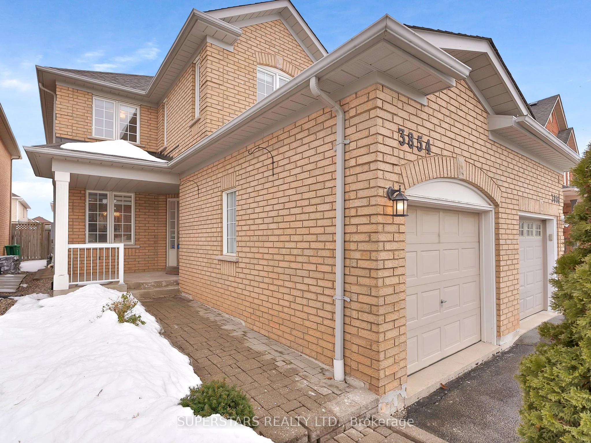 Semi-Detached in Mississauga