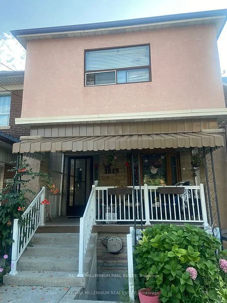 1849 Dufferin Street E, Toronto W03, On M6e 3p5