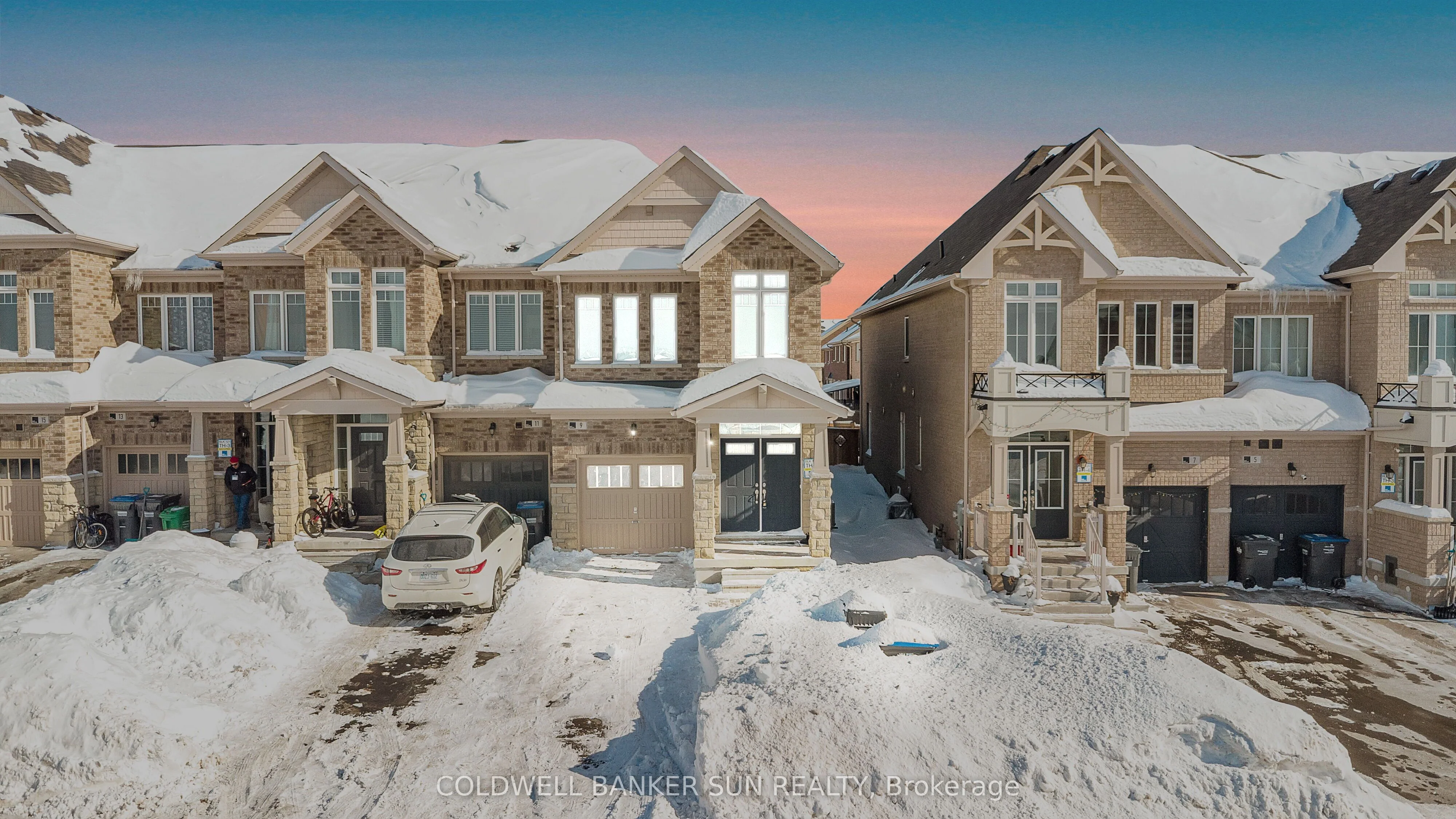 Att/Row/Townhouse in Caledon