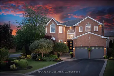 Detached in Halton Hills