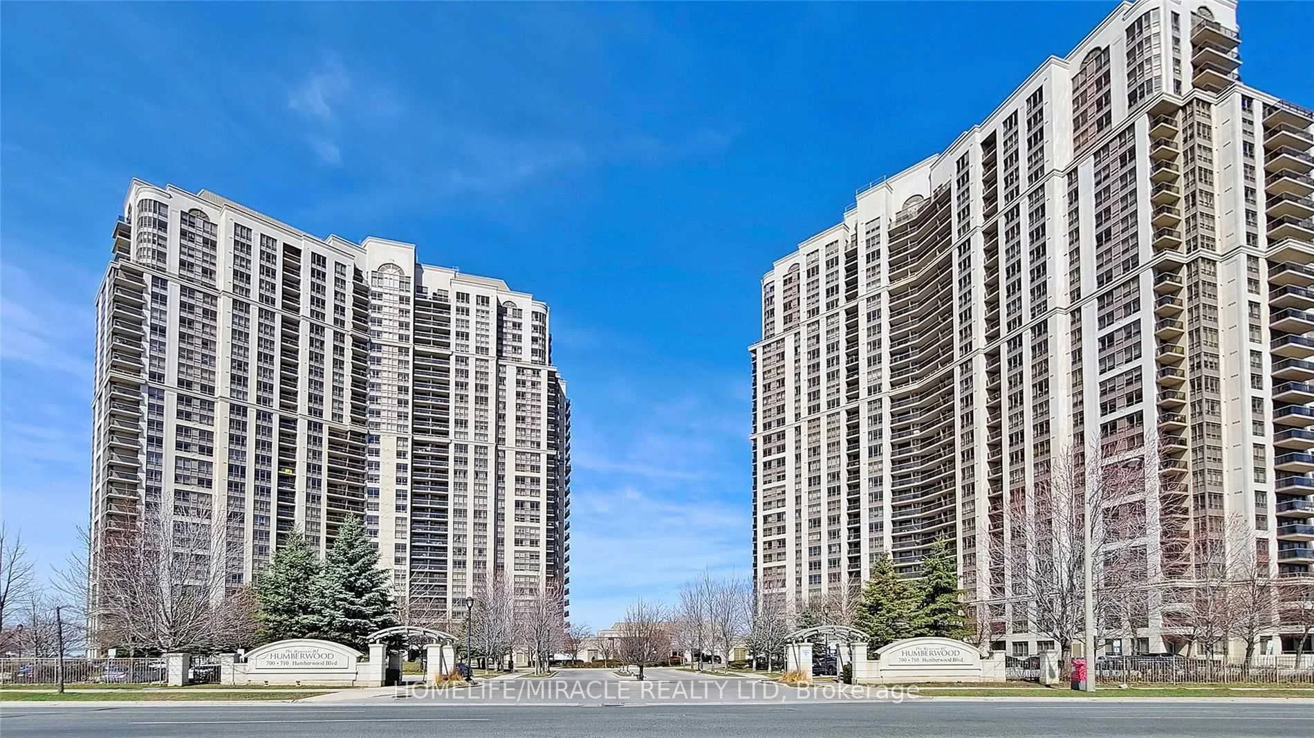 Condo Apartment in Toronto