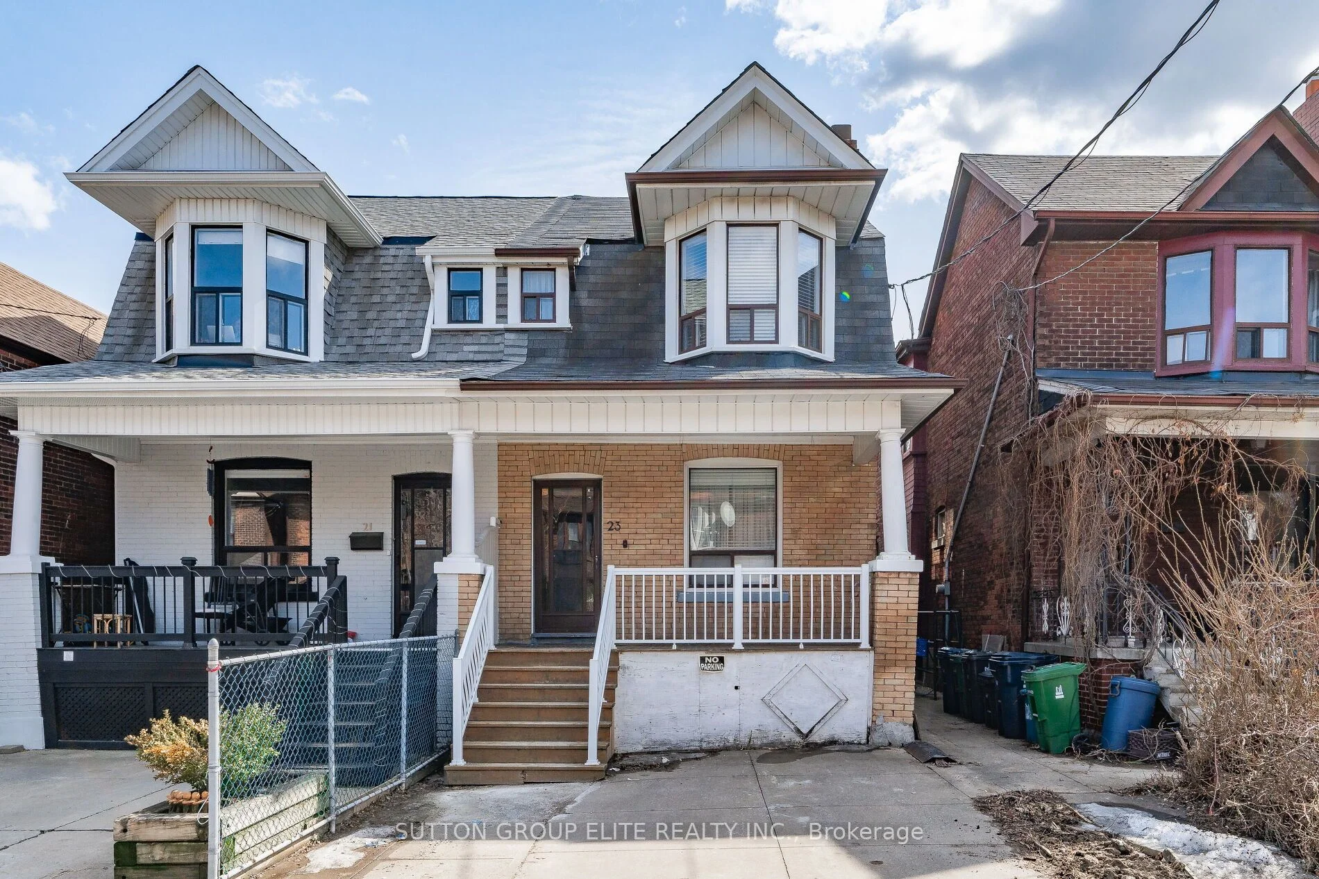 23 Burnfield Avenue Lower, Toronto W02, On M6g 1y4