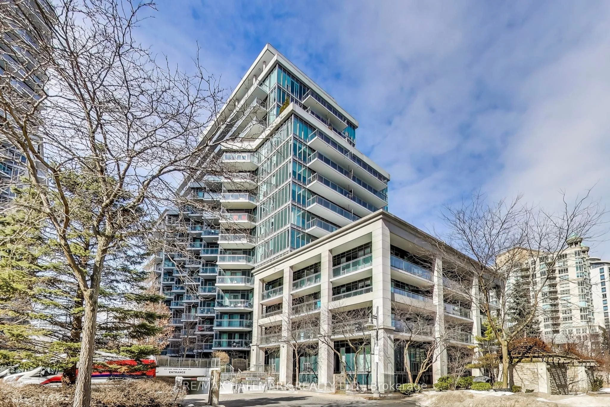 Condo Apartment in Toronto