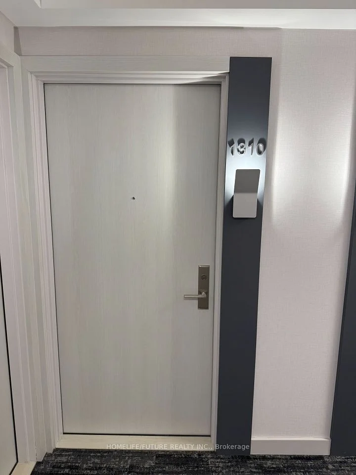 30 Samuel Wood 1310, Toronto W08, ON M9N 0C9