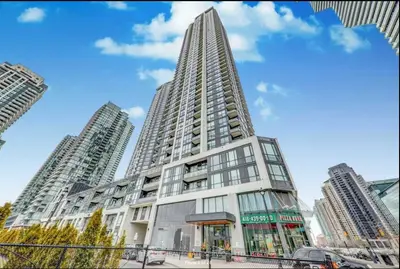 4011 Brickstone Mews Lph11, Mississauga, On L5b 0j7