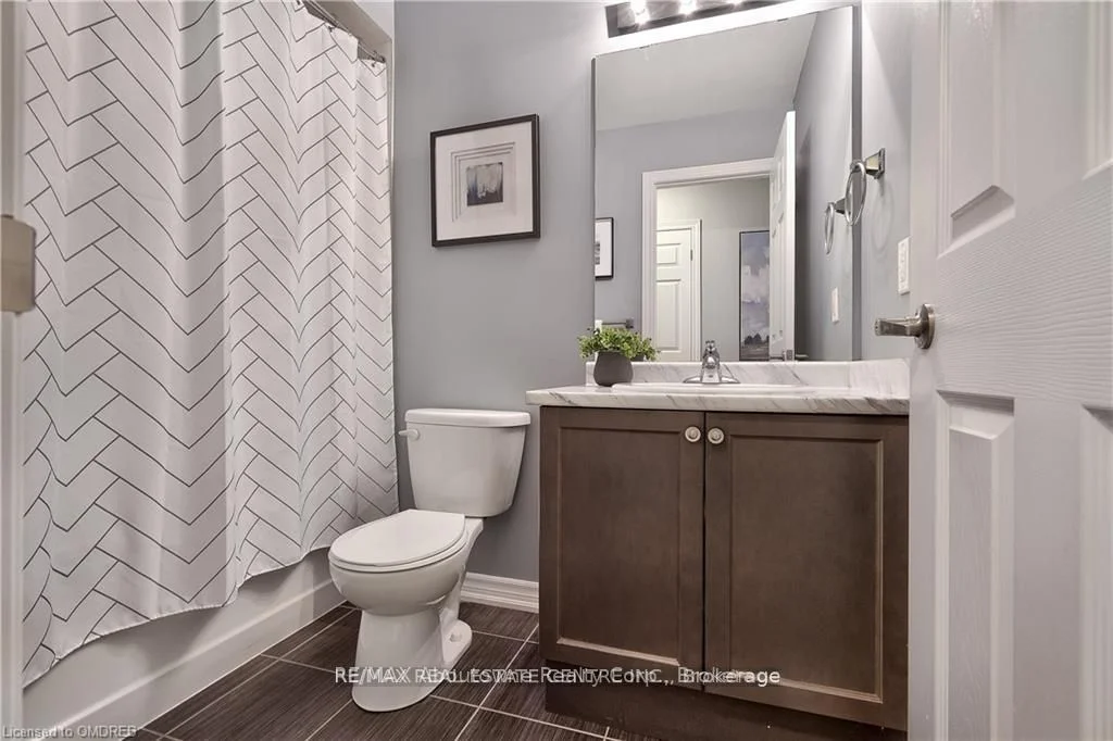 90 Upper Canada Court, Halton Hills, On L7g 0a4