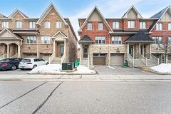 Att/Row/Townhouse in Mississauga