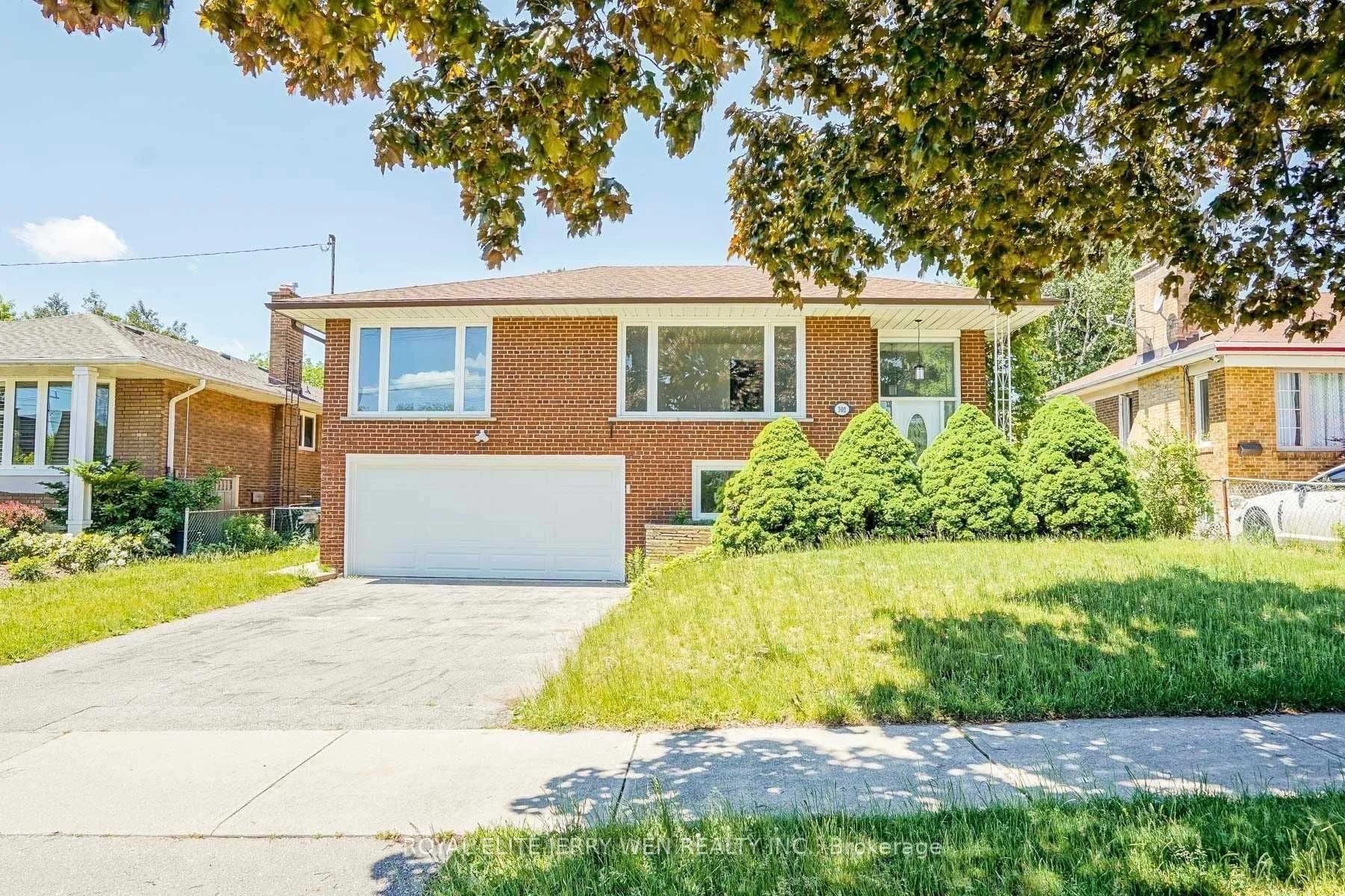 Detached in Toronto